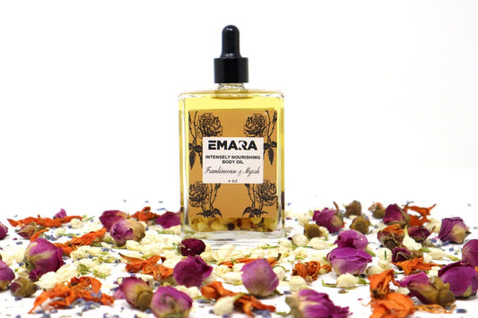 EMARA Intensely Nourishing Frankincense & Myrrh Body Oil - Perfect Self Care Gift, Handmade, Organic, Vegan, Skin Moisturizing, Soothing Oil